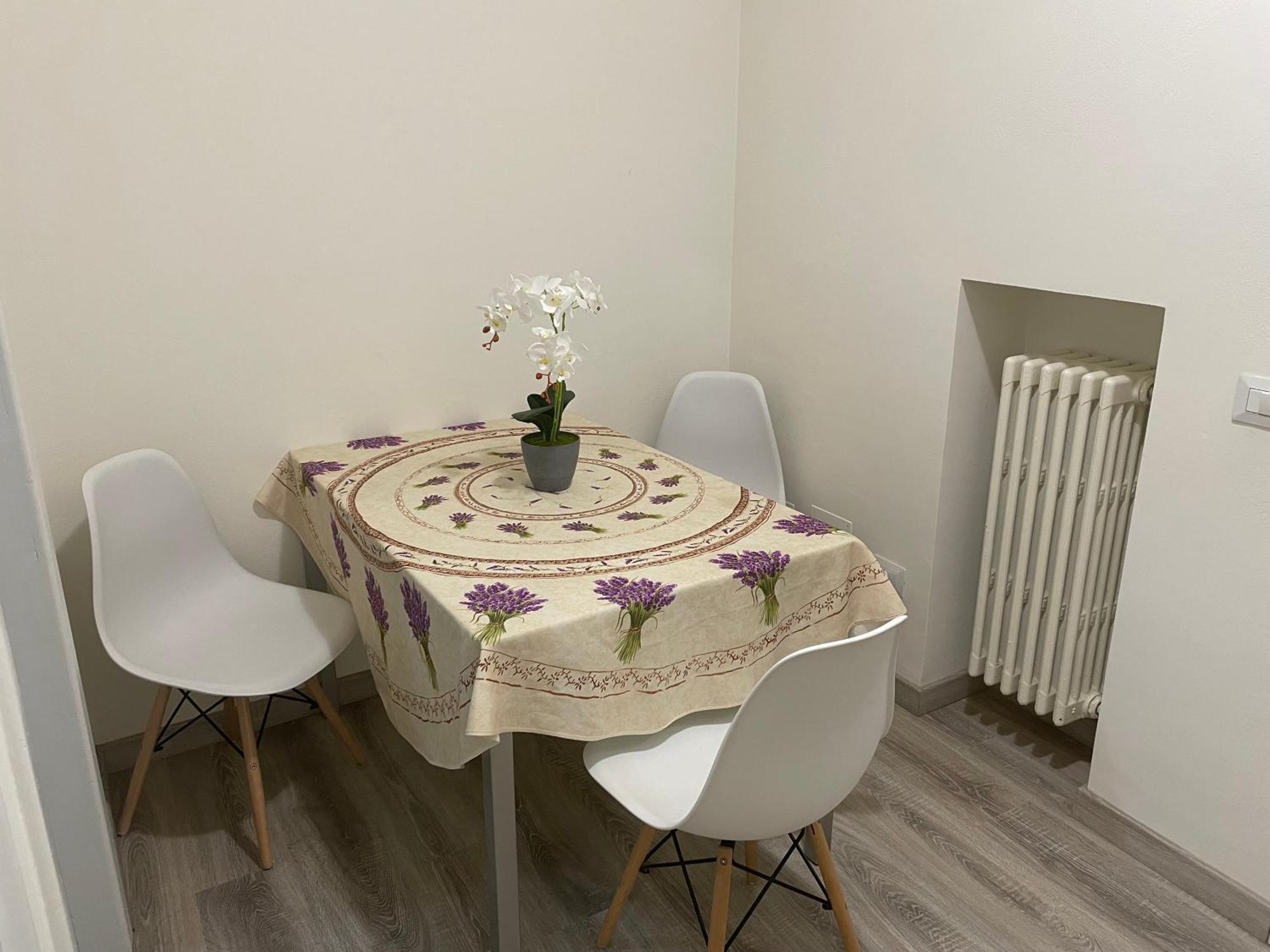 Apartamento La Violetta Di Parma // Del Ducato Exterior foto