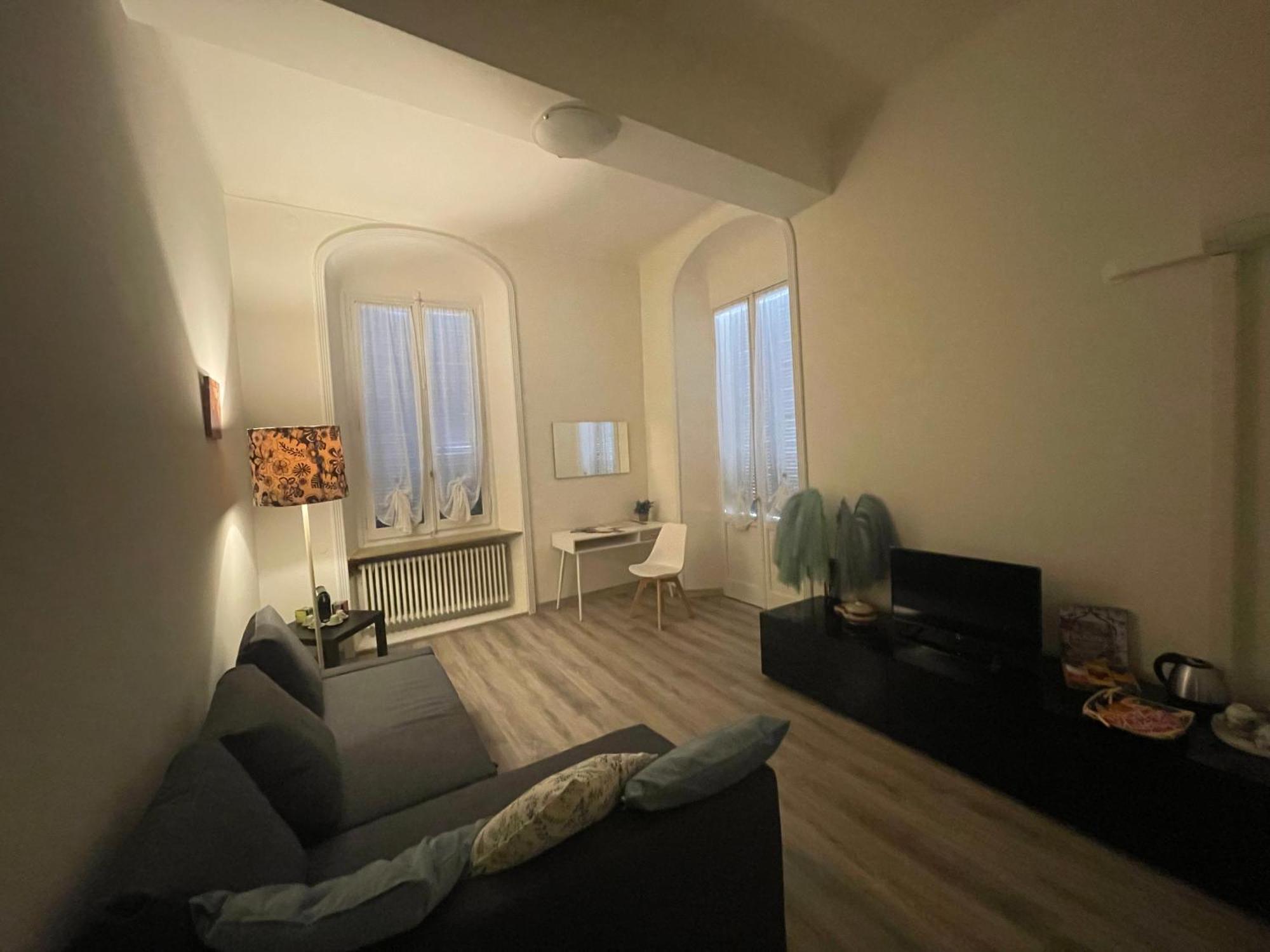 Apartamento La Violetta Di Parma // Del Ducato Exterior foto